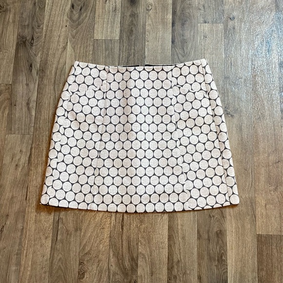 J Crew Factory White Geometric Pockets Mini Pencil Skirt Size 6 - Picture 1 of 8